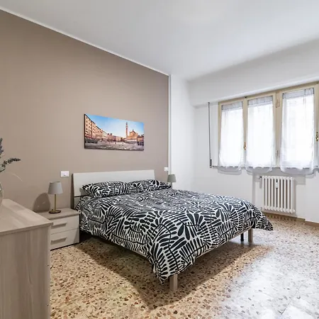 Roomy Apartment Close To Siena Center! Exterior photo